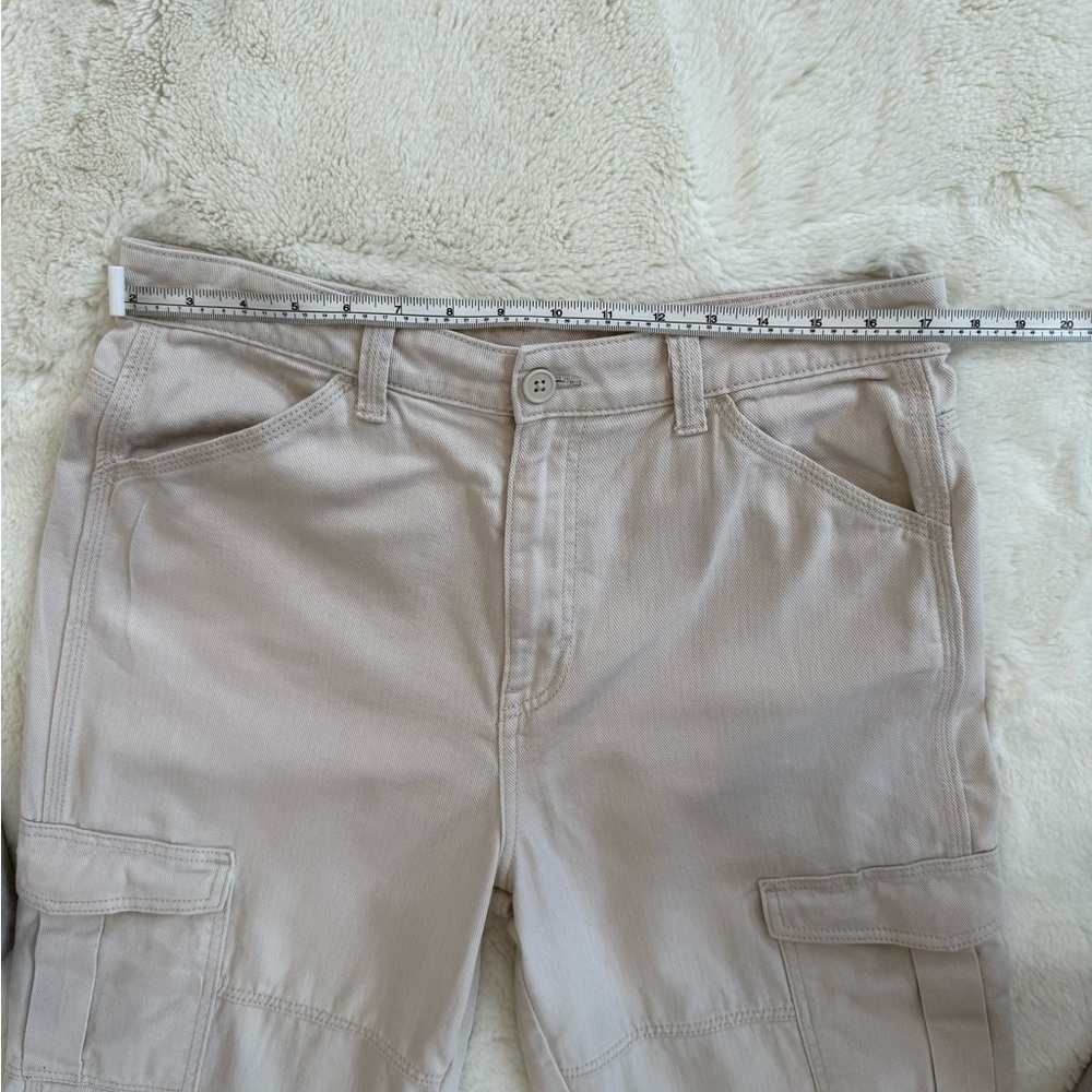 H&M Divided Beige Cargo Pants Wide Leg Utility Trousers US 8 - Picture 7 of 10